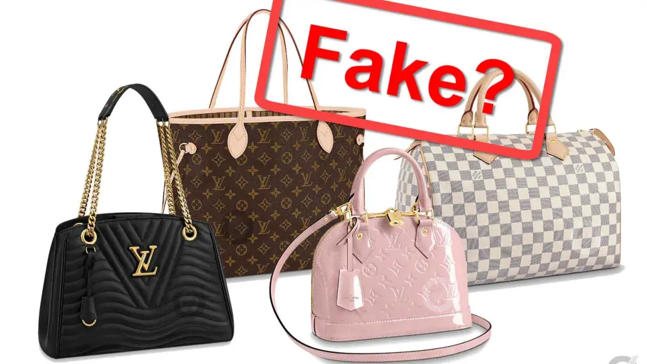 Vier Handtaschen, eine davon mit dem Schriftzug "Fake?". Die Taschen sind in verschiedenen Farben und Mustern gehalten, darunter das klassische LV-Monogramm.