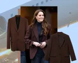 Kate Middleton zeigt, wie man einen braunen Blazer kombiniert: elegant und reisefertig vor einem Flugzeug.